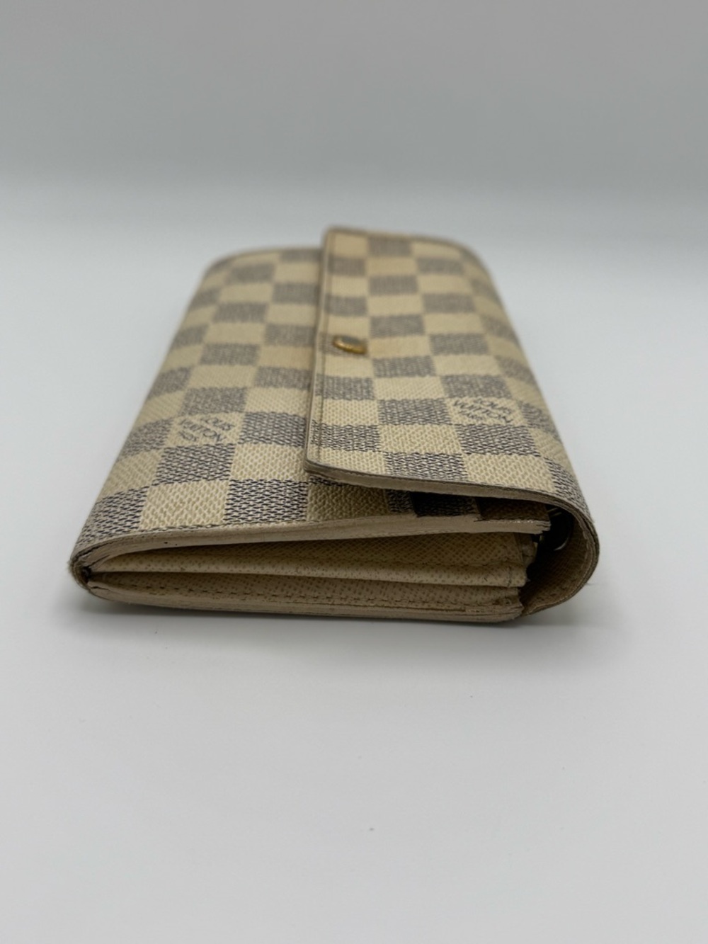 Louis Vuitton Damier Azur Sarah Long Wallet - Picture 4 of 15